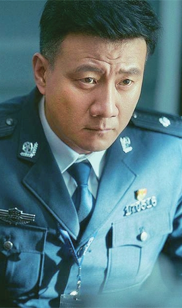 聚焦经济类犯罪电视剧猎狐上演跨国追逃
