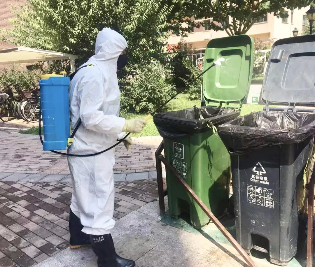 津悦华庭小区垃圾桶消杀