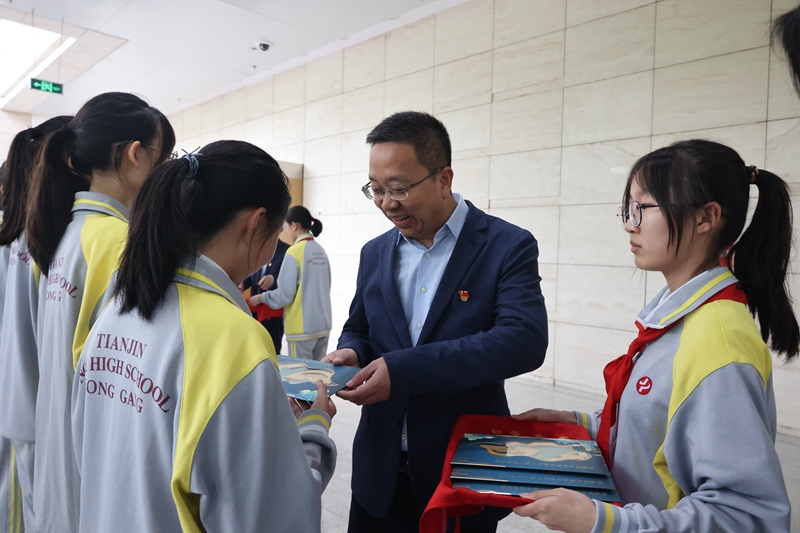 d660c120542c5937bc1d5cecfc79be05__副本.jpg