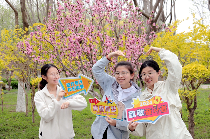 a1a0f717458c40e6b3987c8b765b9c8c__副本.jpg