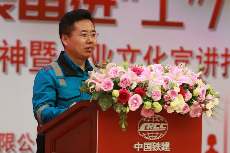 成卫东_副本.jpg