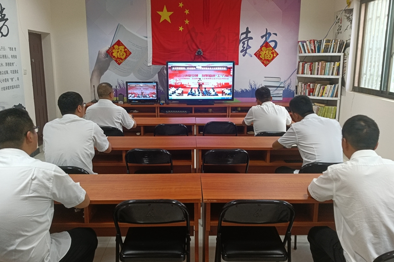 安哥拉_副本.jpg